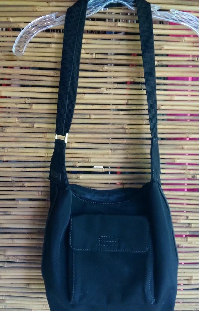 XOXO L Black Thick Smooth Fabric Hobo Bag
